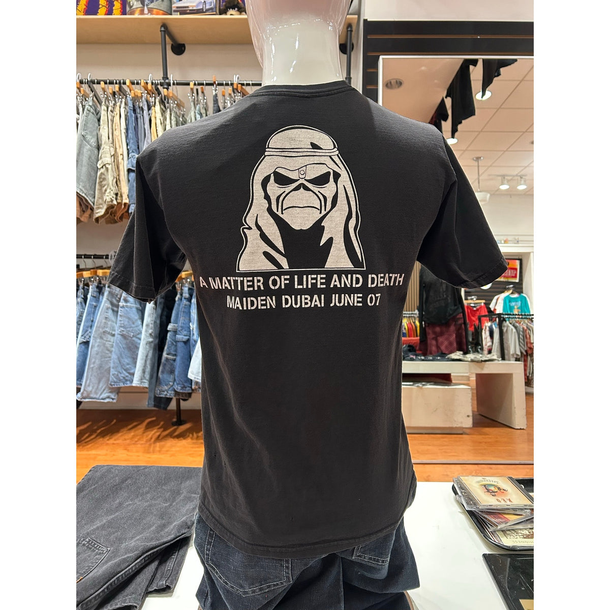 2007 Y2K Iron Maiden Dubai Matter Of Life and Death Tour Tee Size Small VTG