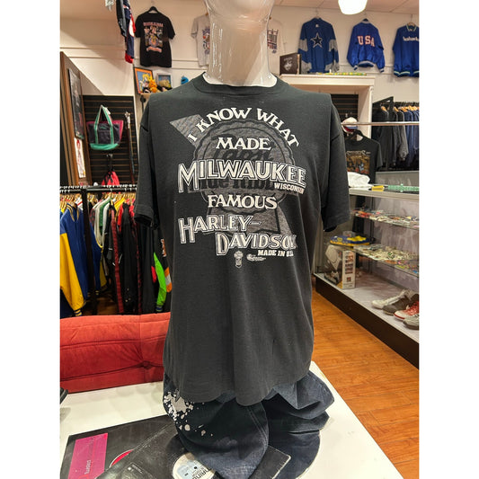 Vintage Harley Davidson Milwaukee Bikers Only Single Stich Tee Size XL VTG