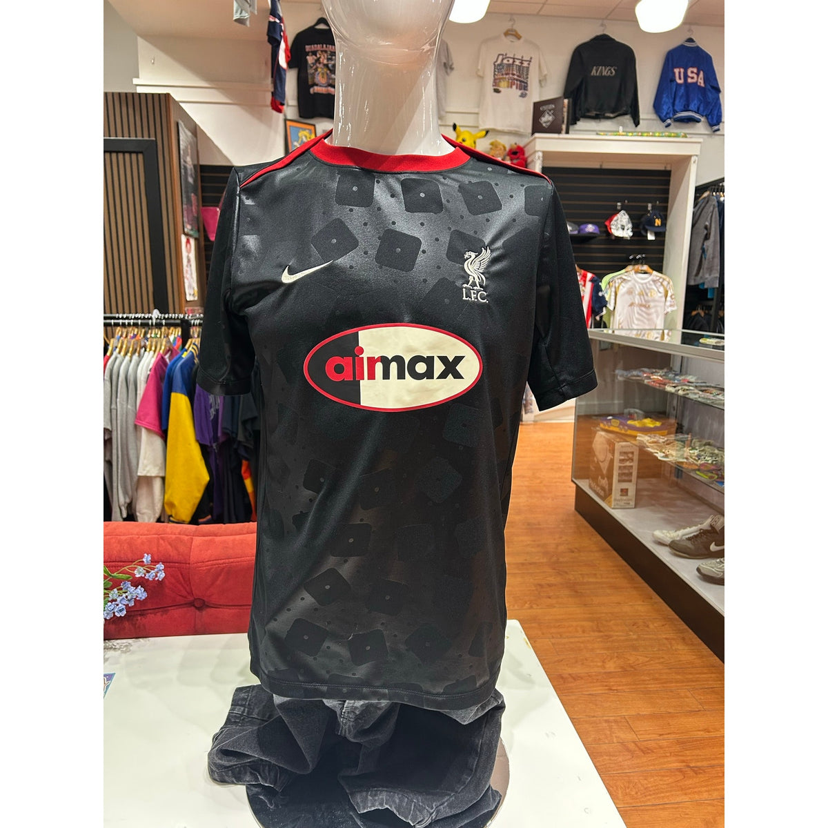 Liverpool F.C. Nike Airmax 95 Black Pre Match 2025 Jersey Size Large