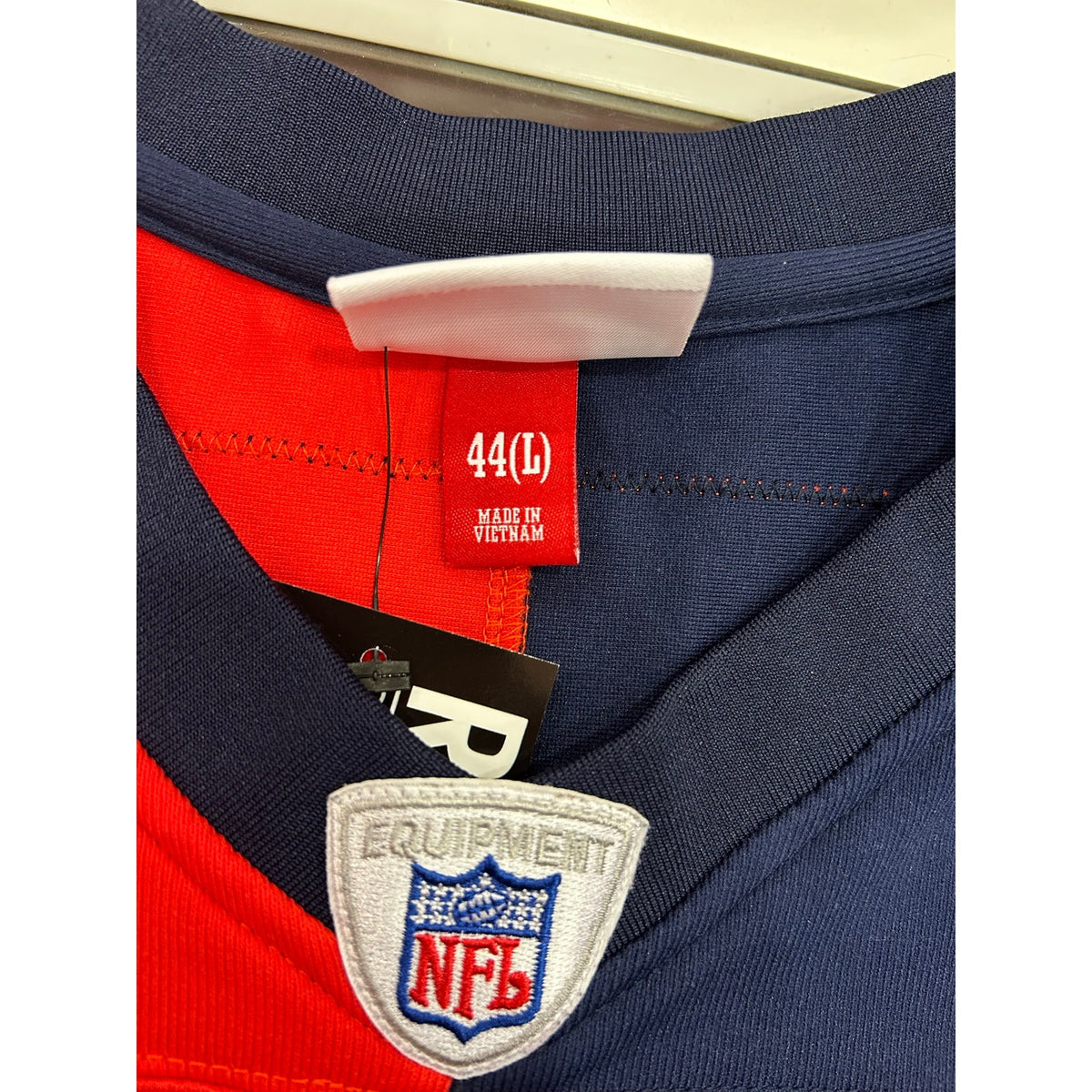 Randy Moss #81 Patriots Throwback 2007 Mitchell & Ness Jersey Size Large