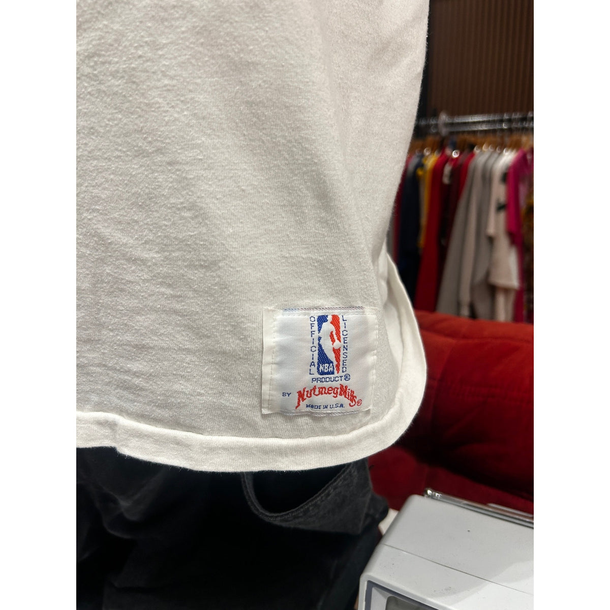 90s NBA Snoopy "Charlotte My Kinda Town!" Charlotte Hornets Single Stitch White Shirt Size Large
