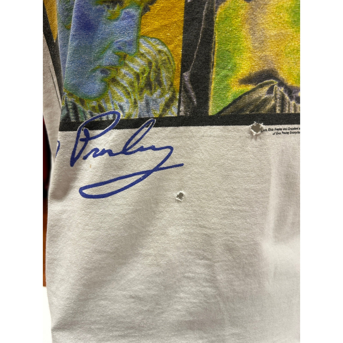 1998 90's Elvis Presley King of Rock 'n Roll Retro Neon Graphic Tee Size Large VTG
