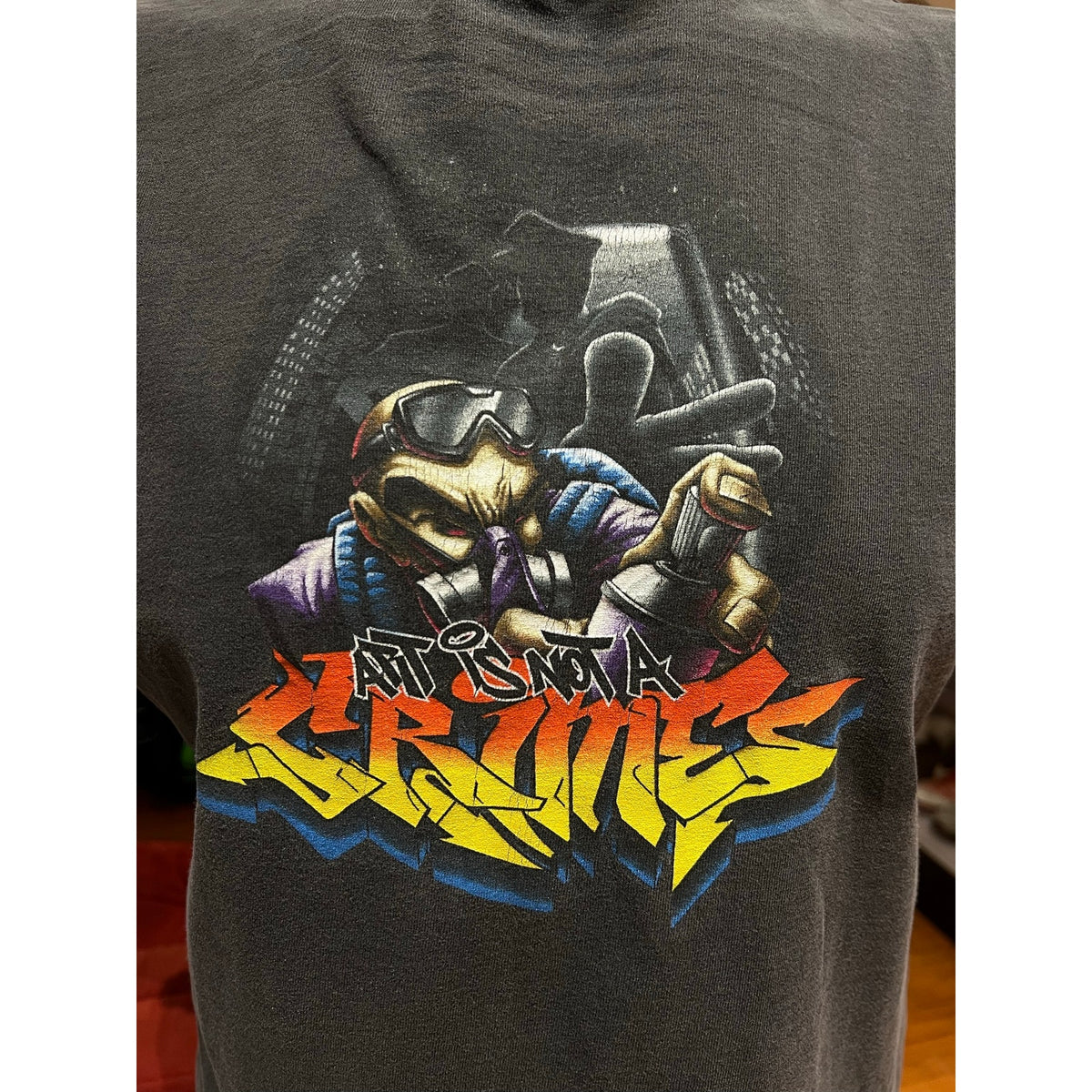 Vintage Art Is Not A Crimes Graffiti Men's Black Tee Size Large